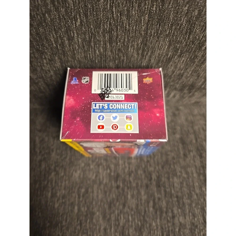 Factory Sealed Blaster Box 2020-2021 Upper Deck Extended Series NHL Hockey Cards